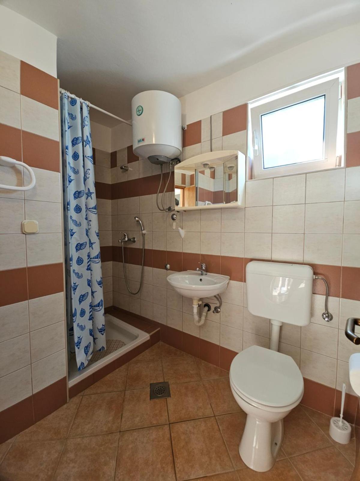 Apartment Jelena Раб Екстер'єр фото